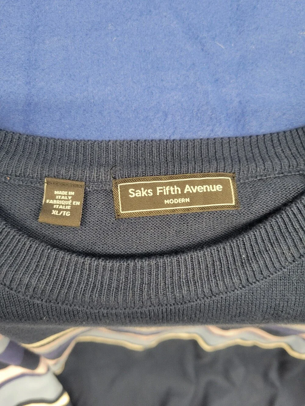 Saks Fifth Ave 